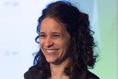 Adriana Carneiro de Souza